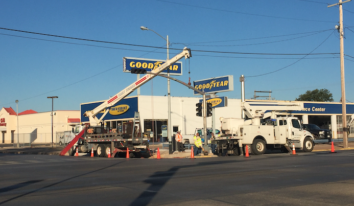 Red Light Replacement on Oct. 19 Red Light Replacement on Oct. 19