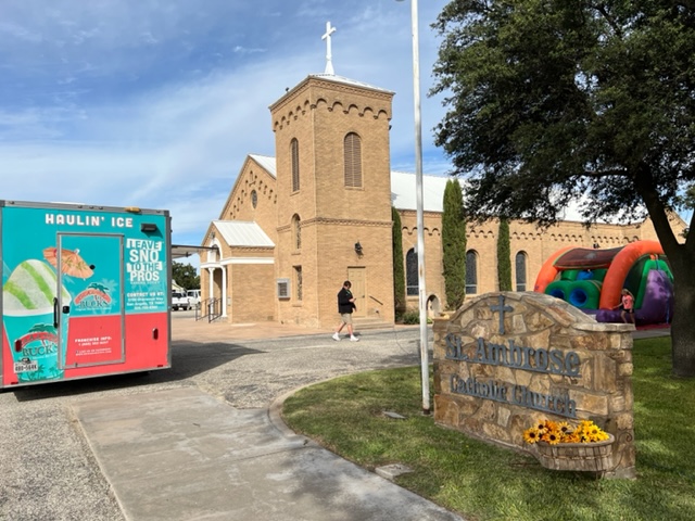 Thousands Gather for 82nd Annual Wall Fall Festival (LIVE! Photo/Yantis Green)