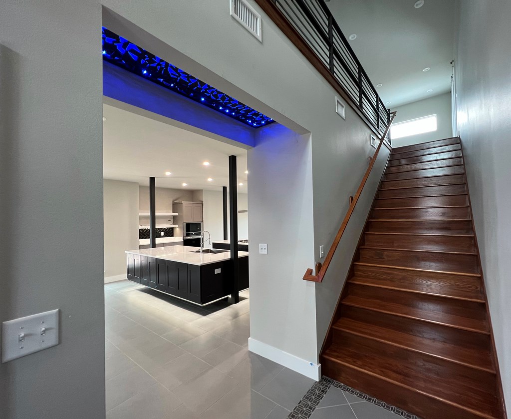 4992 Silver Creek Pass