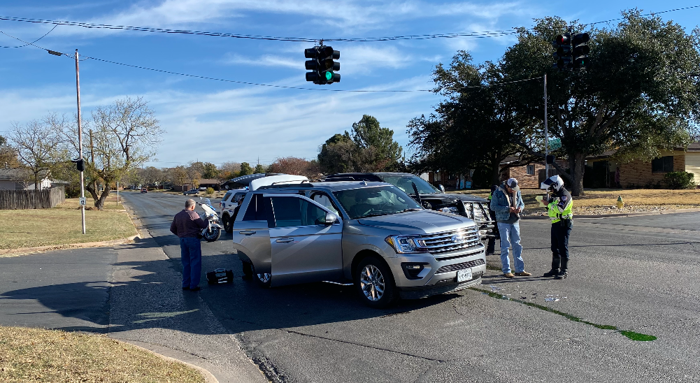 Crash at Oxford and College Hills Blvd.