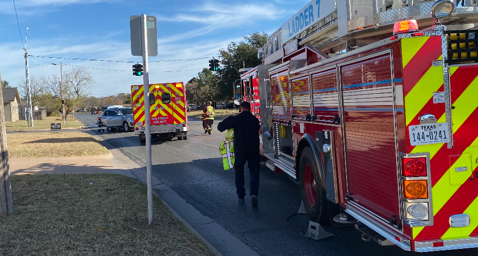 Crash at Oxford and College Hills Blvd.