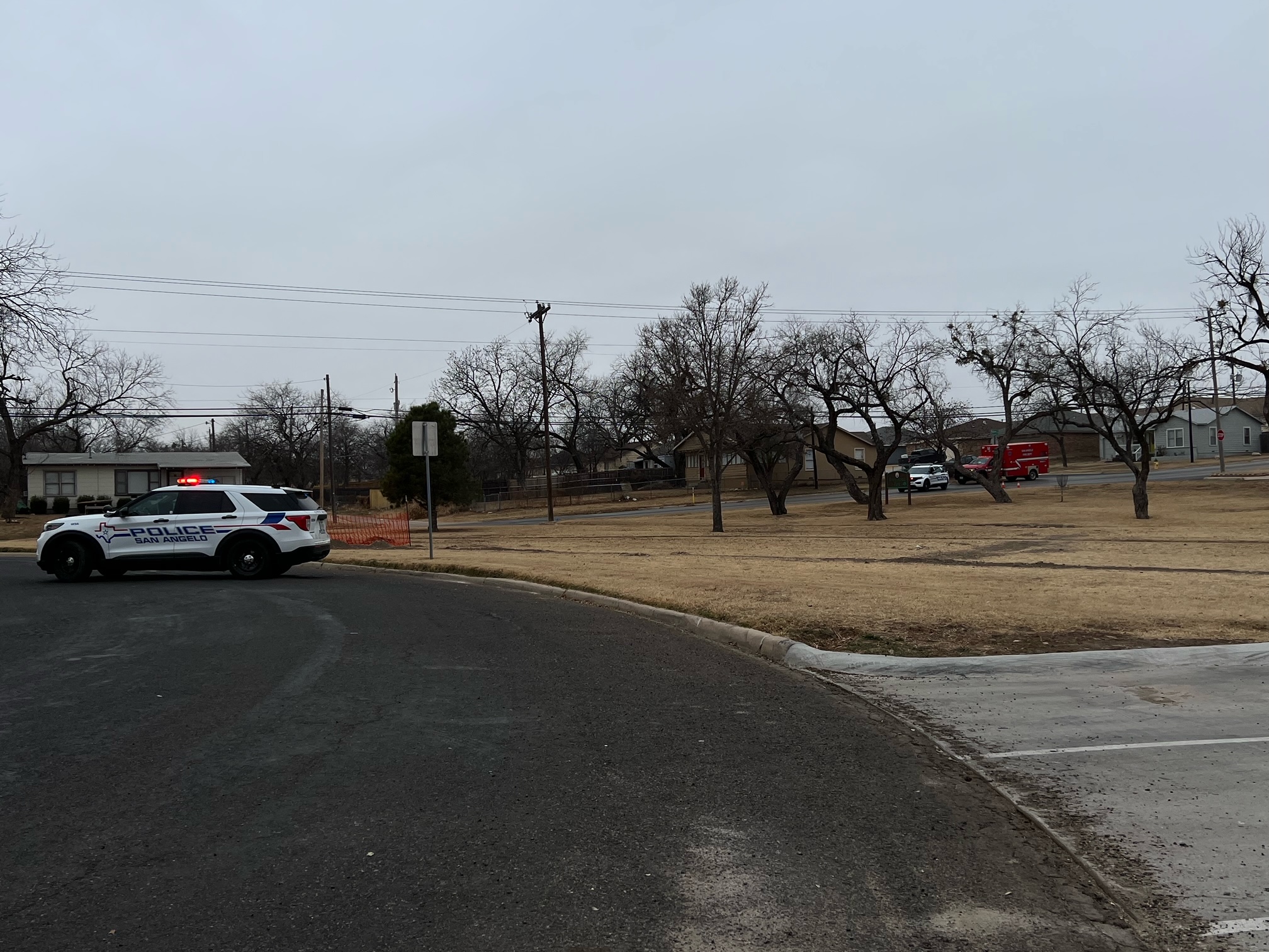 San Angelo Police at Howard Street (LIVE! Photo/Matt Trammell)