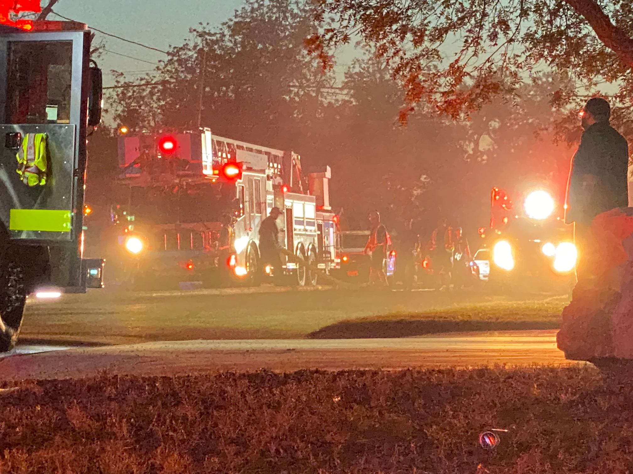 House Fire Ave H. Koenigheim 7.29.22 (LIVE! Photo/James Bouligny)