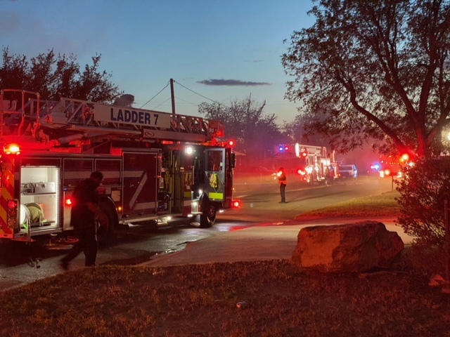 House Fire Ave H. Koenigheim 7.29.22 (LIVE! Photo/James Bouligny)