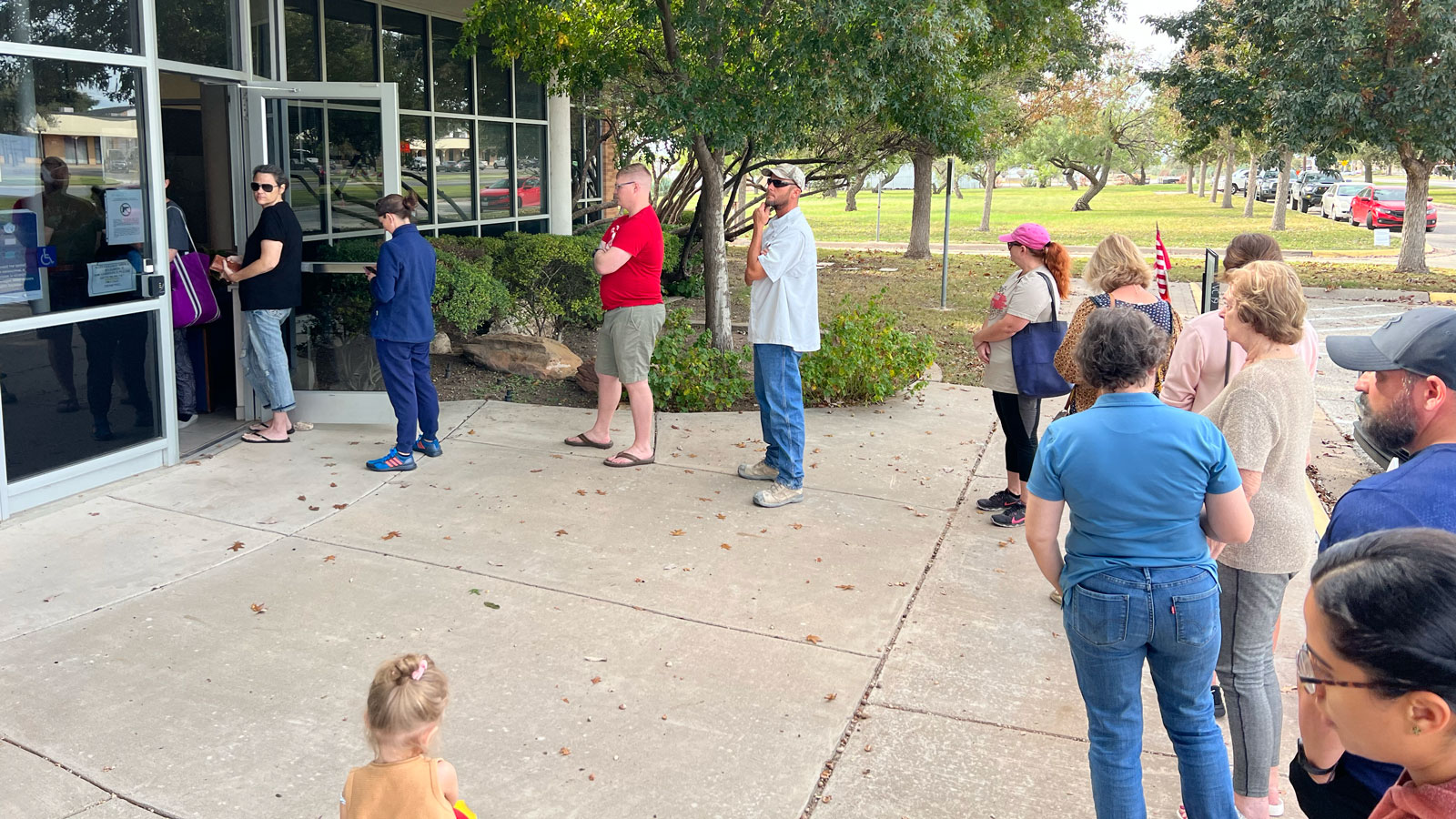 The line to vote at the TxDOT facility on Knickerbocker Road on November 8, 2022