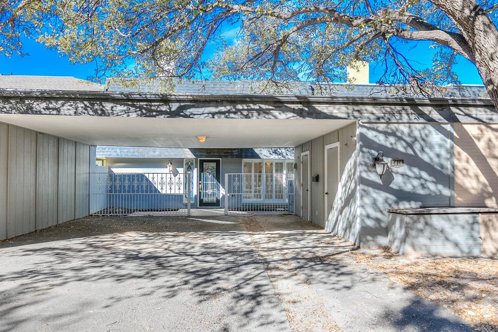 2416 Lindenwood Dr San Angelo, TX 76904