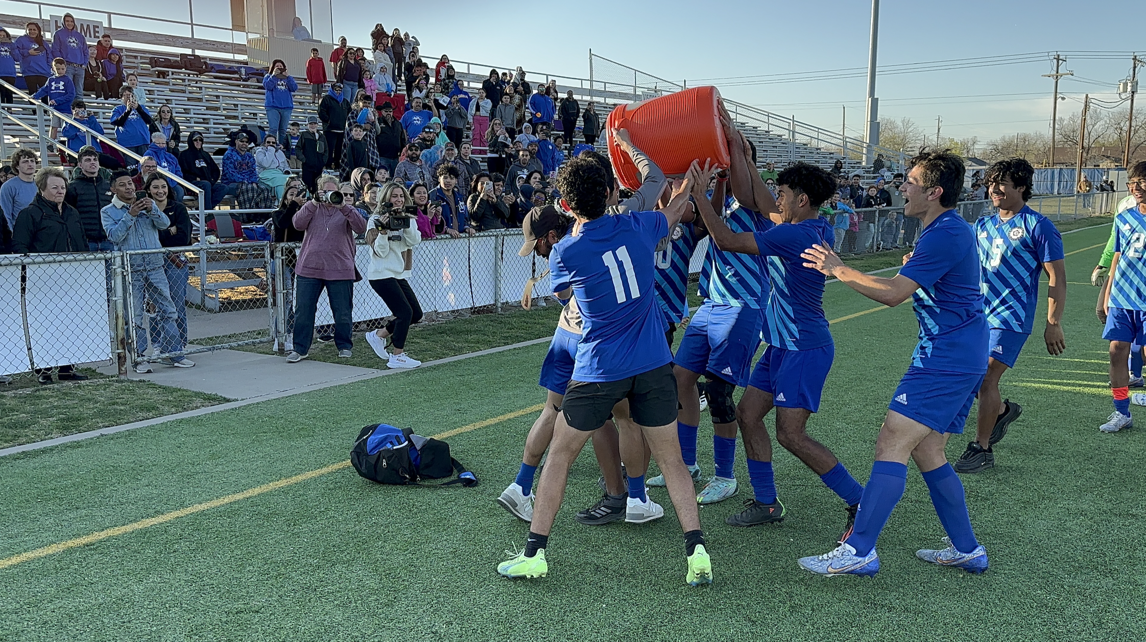 Chiefs Gatorade Bath