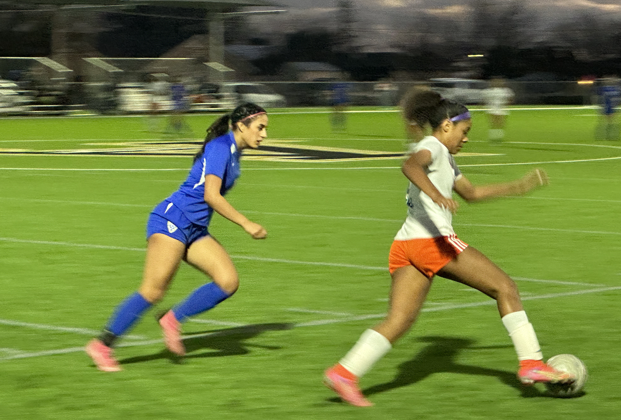 Lady Cats vs. El Paso Eastwood