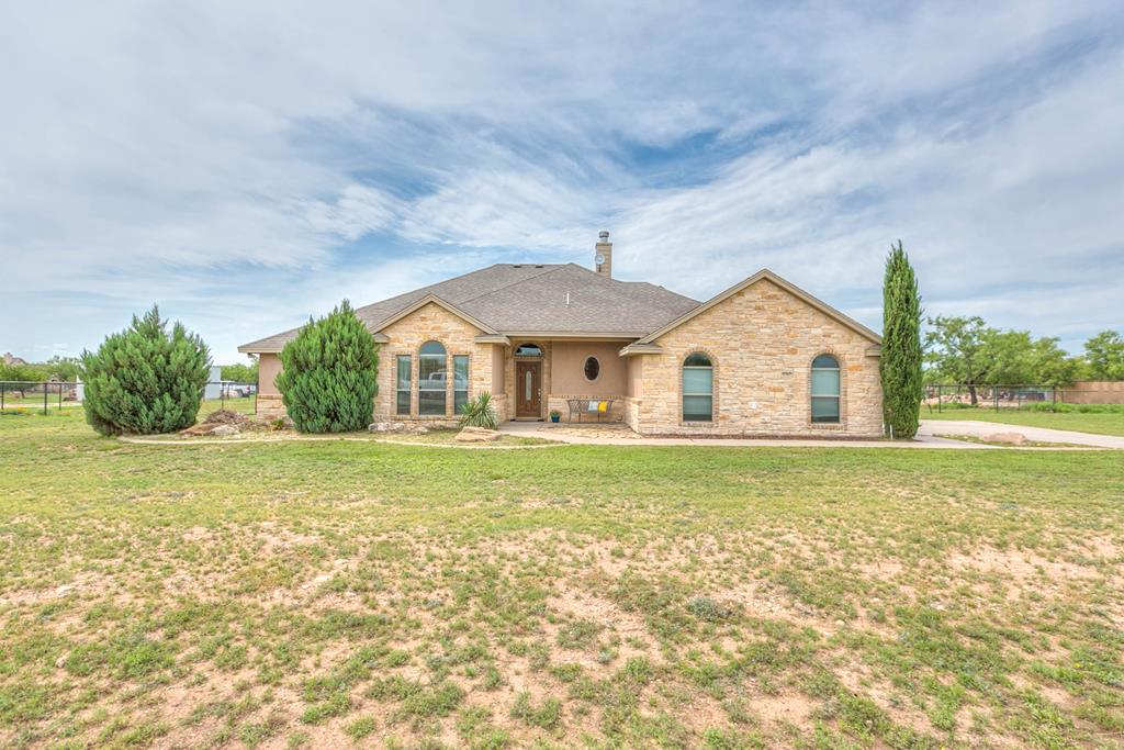 7737 Bison Trail San Angelo, TX 76901