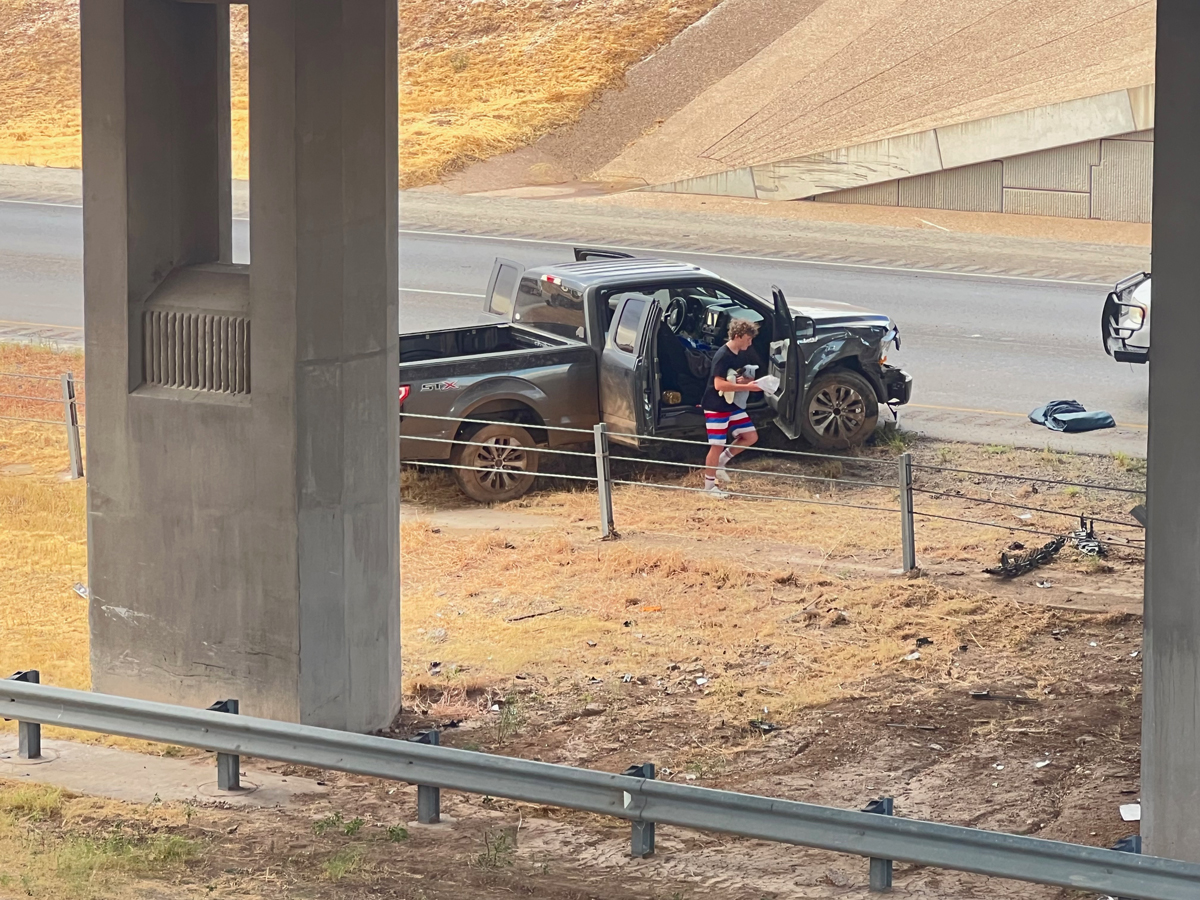 Pile Up Closes the Houston Harte Expressway