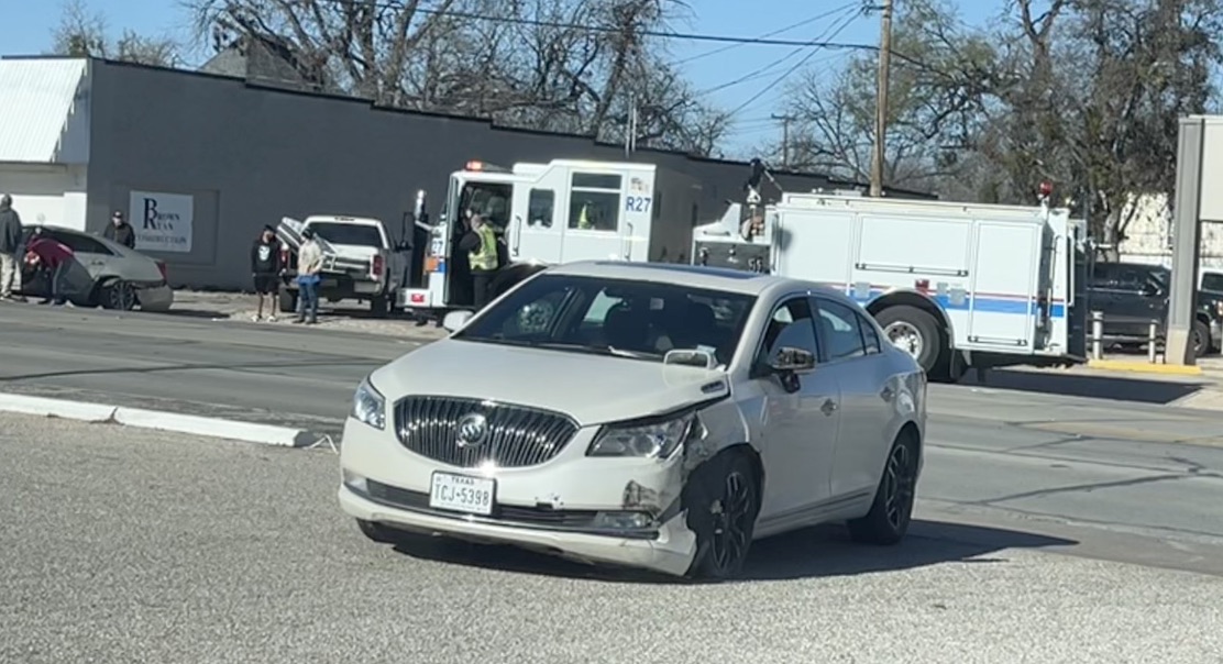 Crash at Adams and Beauregard