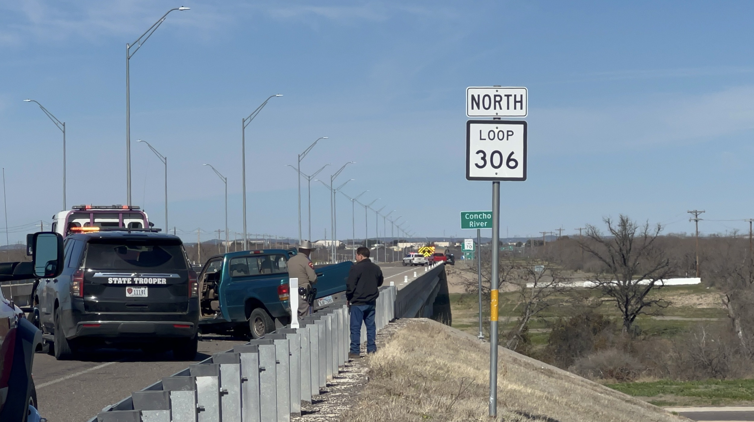 Crash on East Loop 306