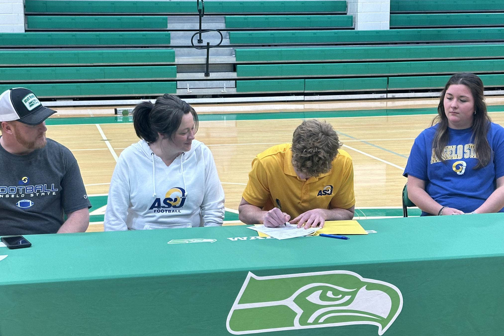 Wall Hawks Logan Thomas signs to play football at Angelo State Wall Hawks Logan Thomas signs to play football at Angelo State