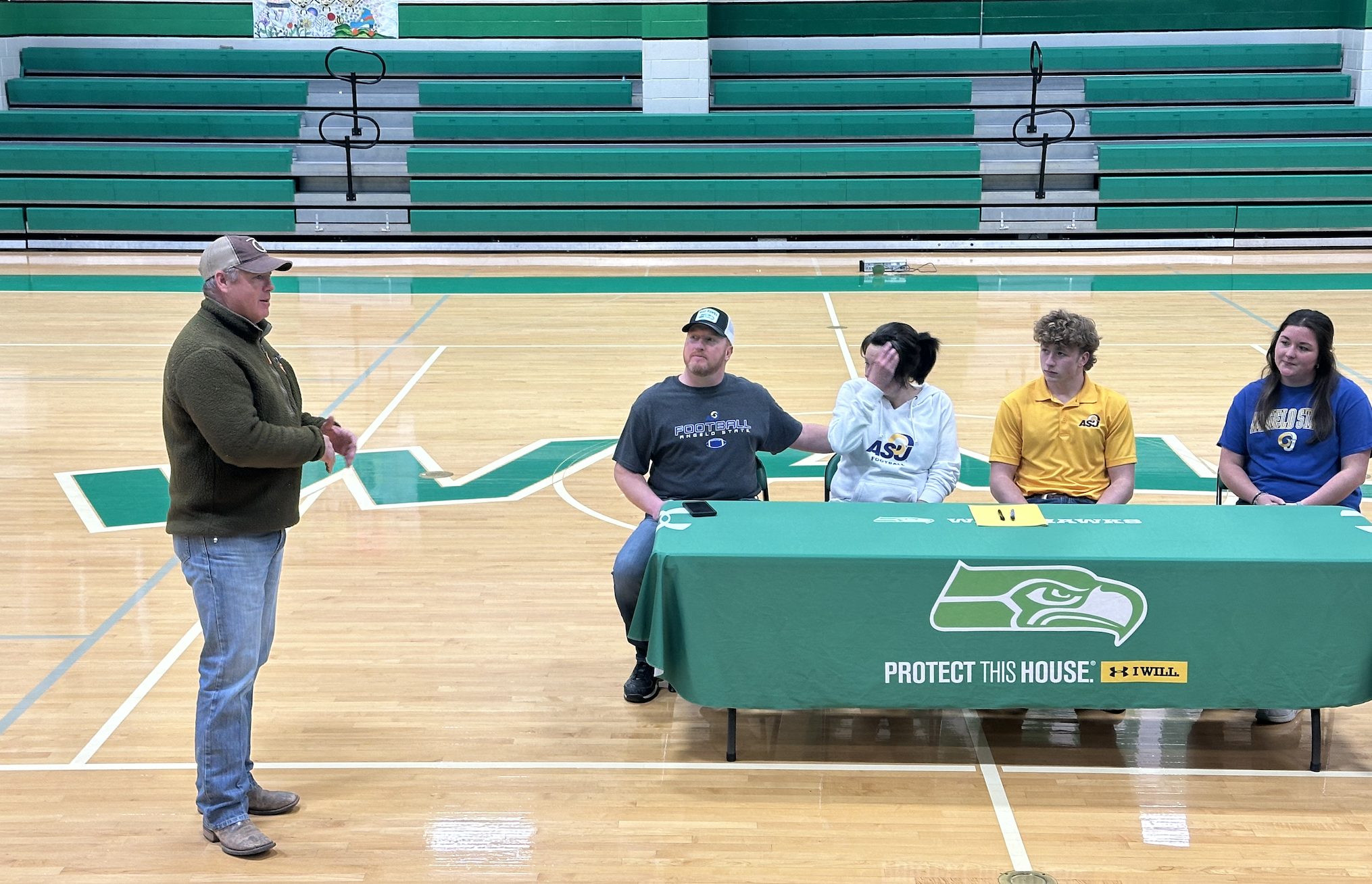 Wall Hawks Logan Thomas signs to play football at Angelo State Wall Hawks Logan Thomas signs to play football at Angelo State