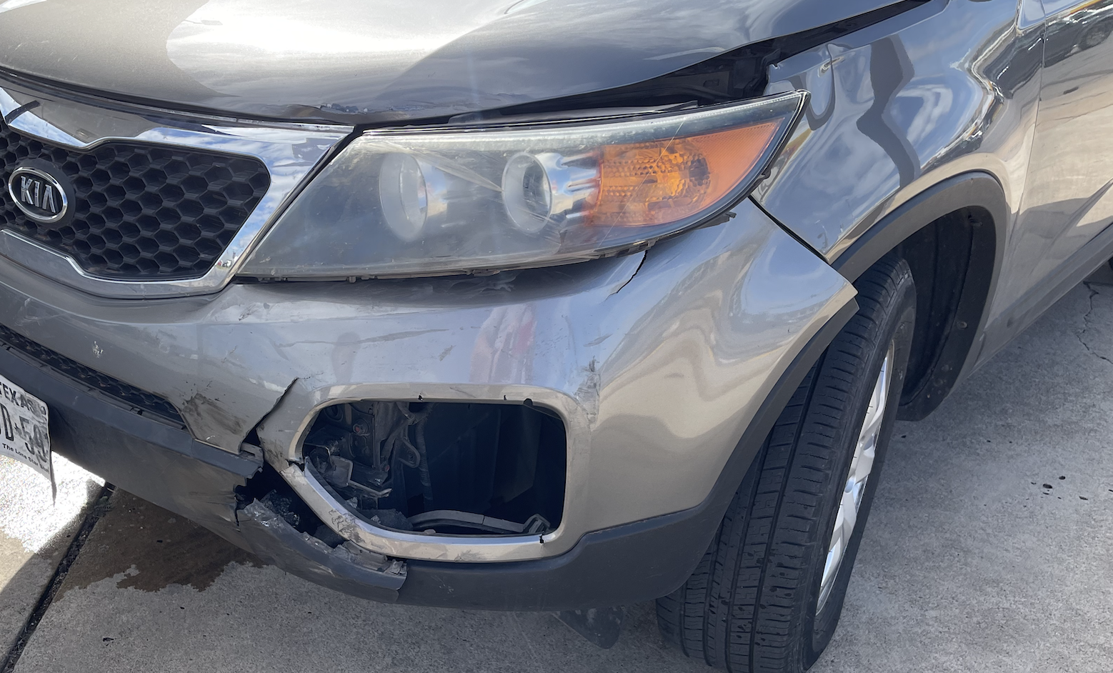 Crash on W Beauregard leaves wheel in traffic. Crash on W Beauregard leaves wheel in traffic.