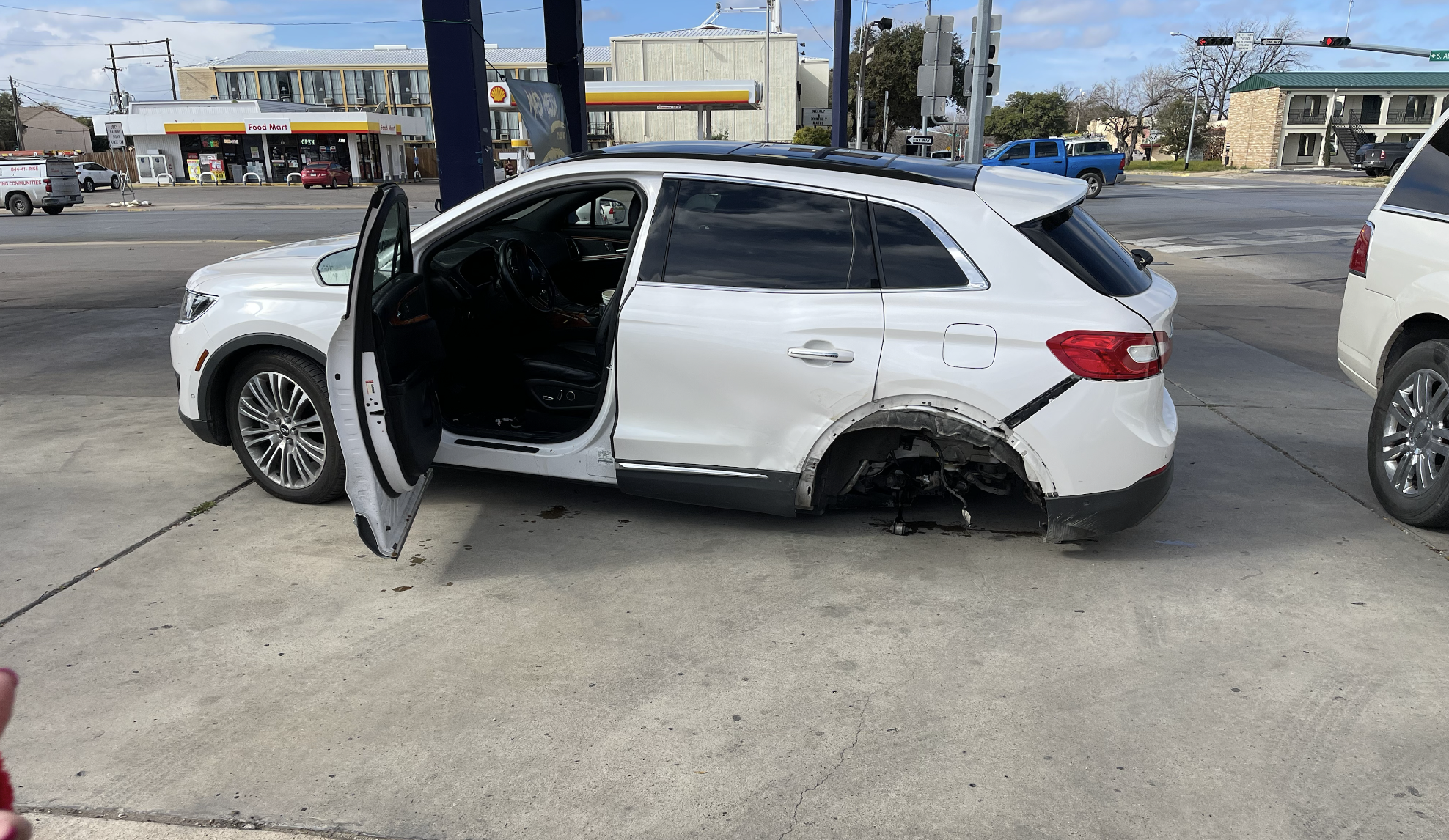 Crash on W Beauregard leaves wheel in traffic. Crash on W Beauregard leaves wheel in traffic.