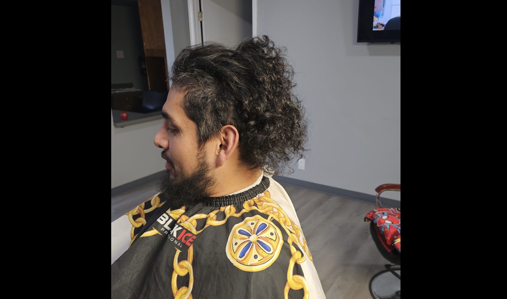 One of Bryan's Clients in for a Cut One of Bryan's Clients in for a Cut