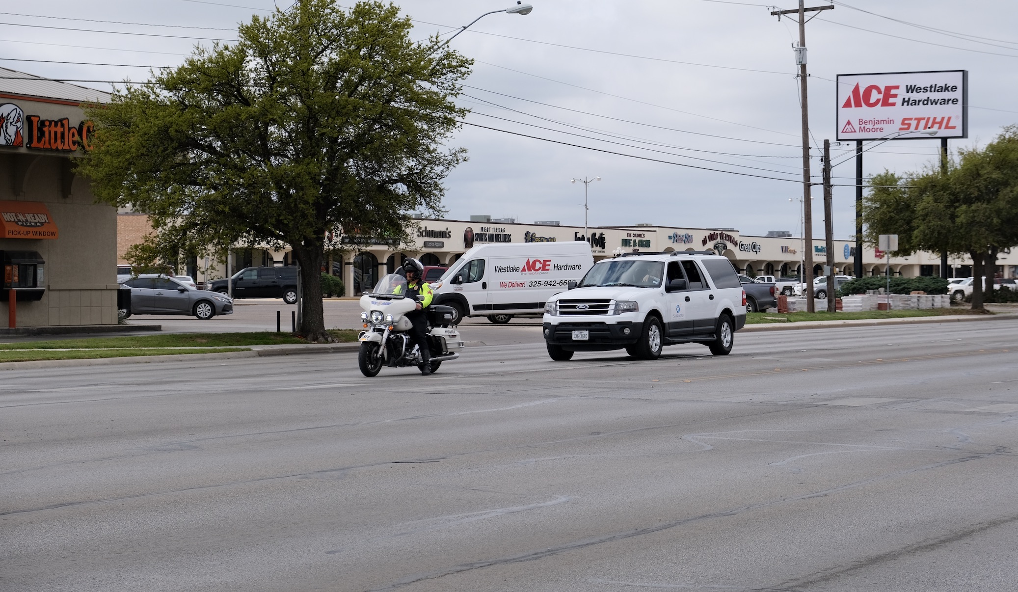 Central Lady Cats Jaylen DeHoyos Send Off