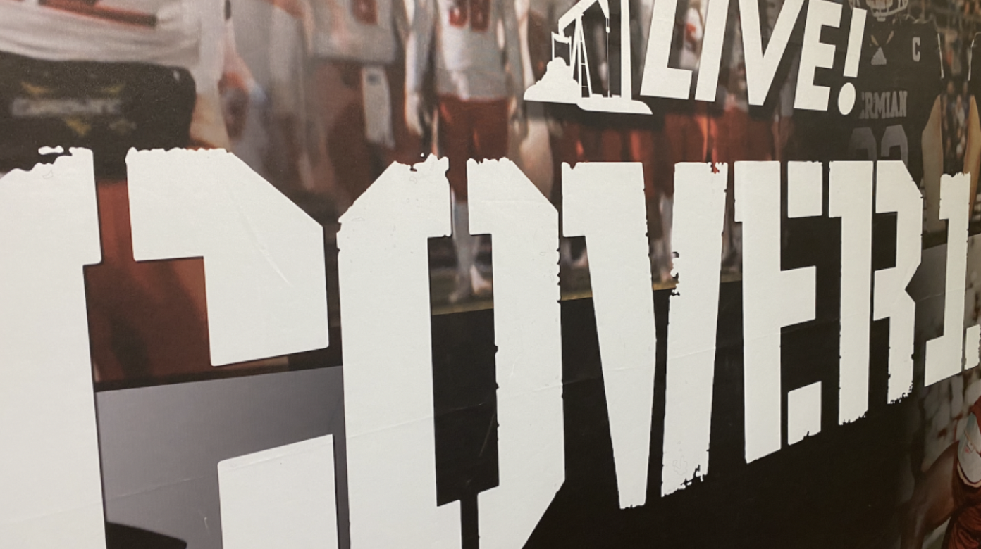 Today on LIVE!, Paul Harris and James Bouligny discuss the All-COVER1 Team where they discuss the COVER1 MVP, Offensive MVP, Defensive MVPs, Newcomer of the Year, Co-Coaches of the Year, and of course, the actual team! Also, Clue #2 is up in the Hunt for the Holidays!