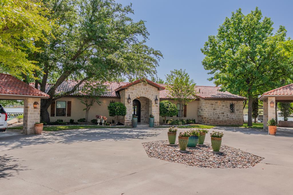 2001 Willow Dr San Angelo, TX 76904