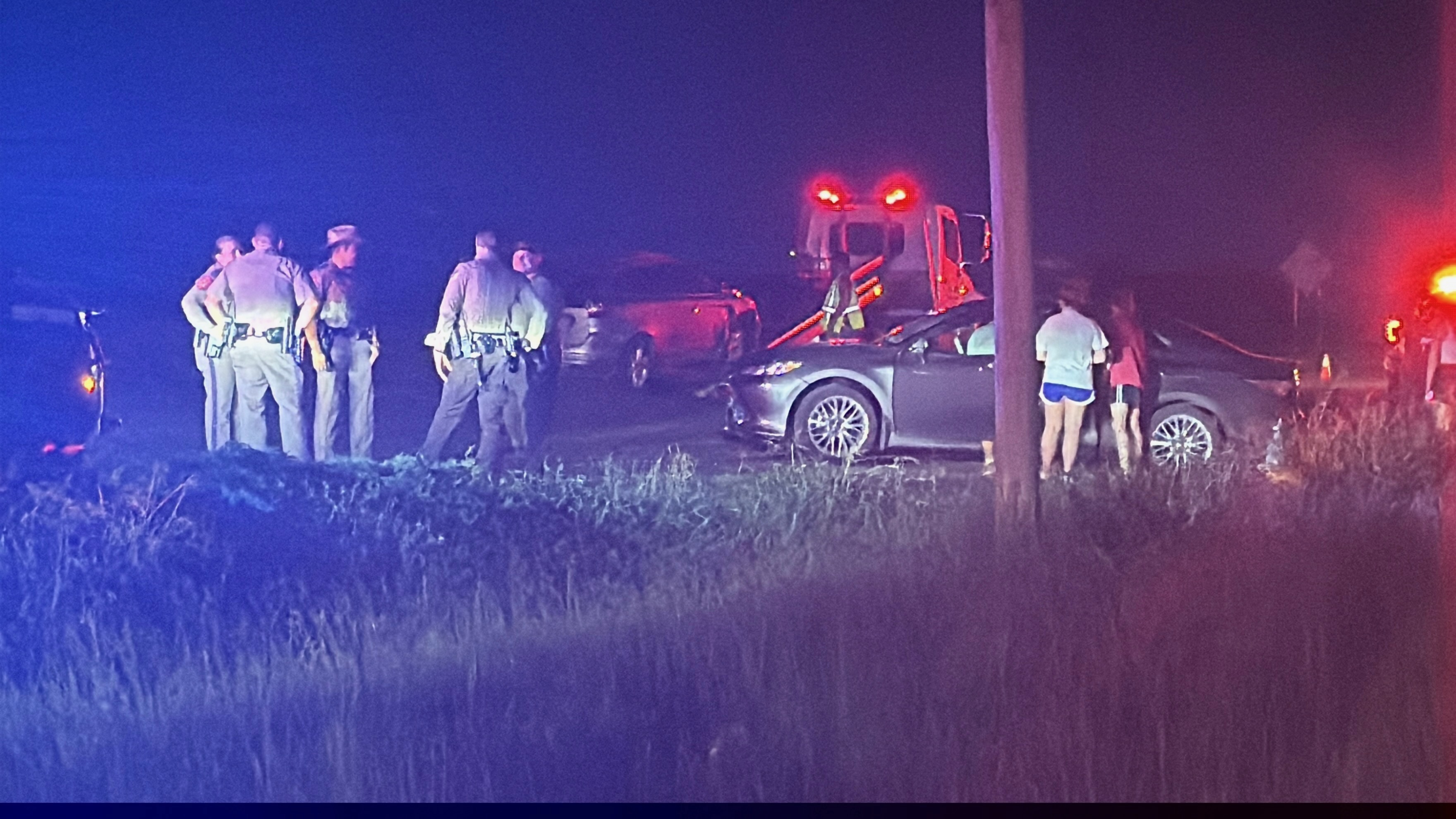 Crash Blocks All Lanes on US 277 South of San Angelo Crash Blocks All Lanes on US 277 South of San Angelo