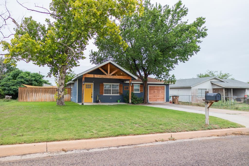 1021 Ardmore St San Angelo, TX 76905