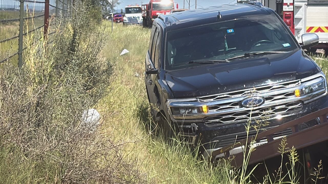 Chevy SUV vs Ford SUV Violence Closes US 277 South of San Angelo on Sept 21, 2025. Chevy SUV vs Ford SUV Violence Closes US 277 South of San Angelo on Sept 21, 2025.