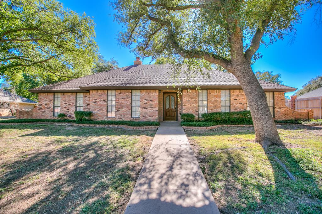 3209 Oak Mountain Trail San Angelo, TX 76904