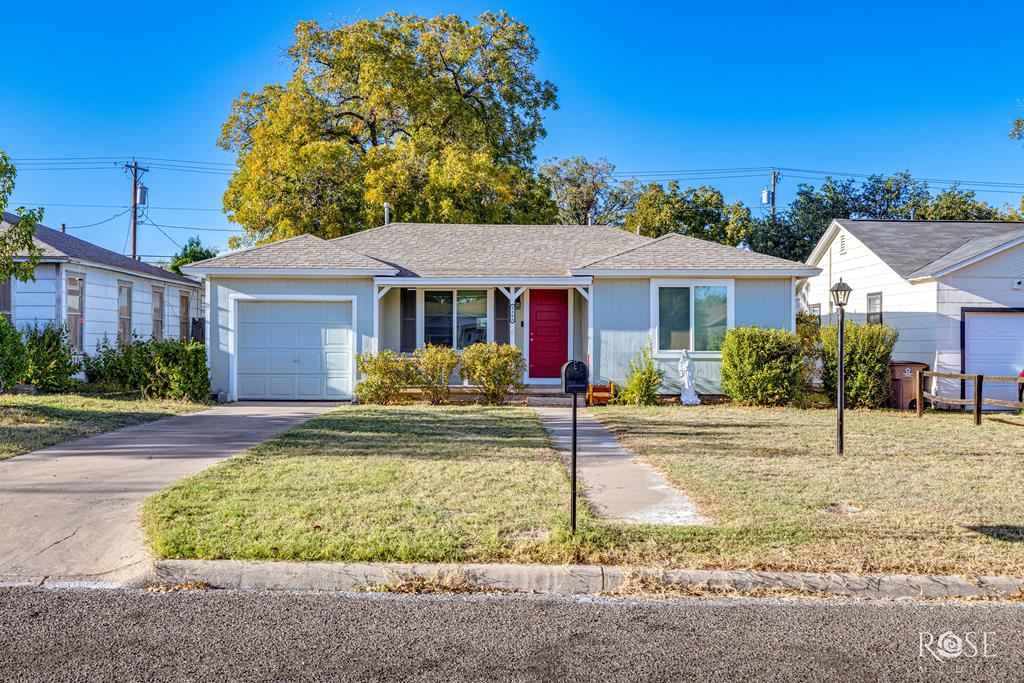 2308 North St San Angelo, TX 76901