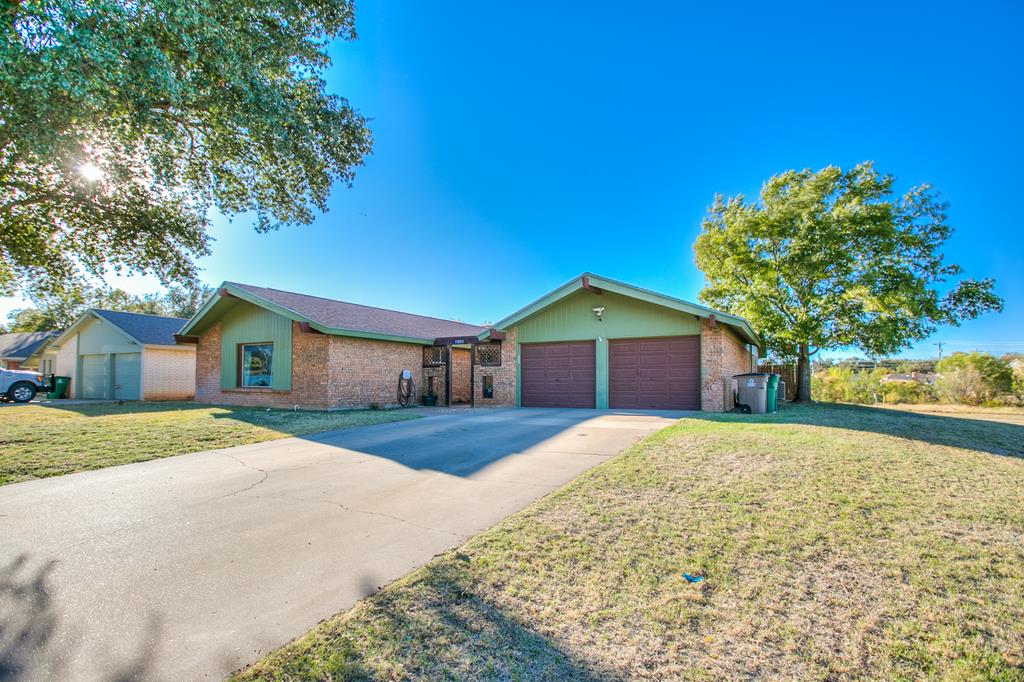 3334 Vista Del Arroyo San Angelo, TX 76904