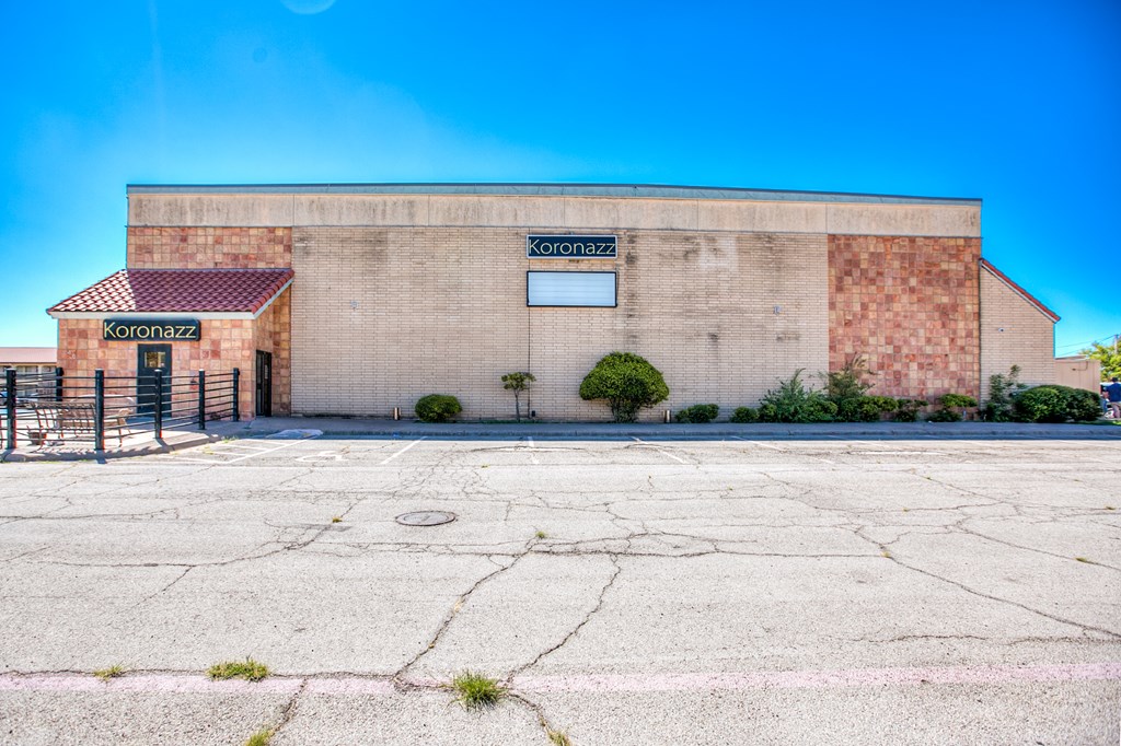 4611 S Jackson St San Angelo, TX 76901