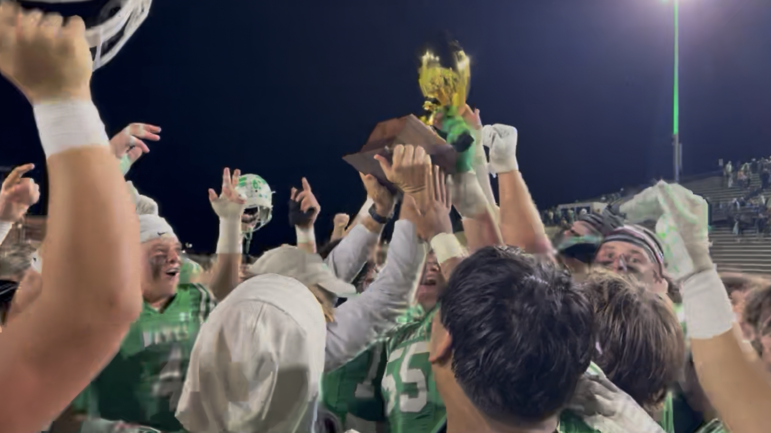 Wall Hawks beat Idalou Wildcats in San Angelo Stadium