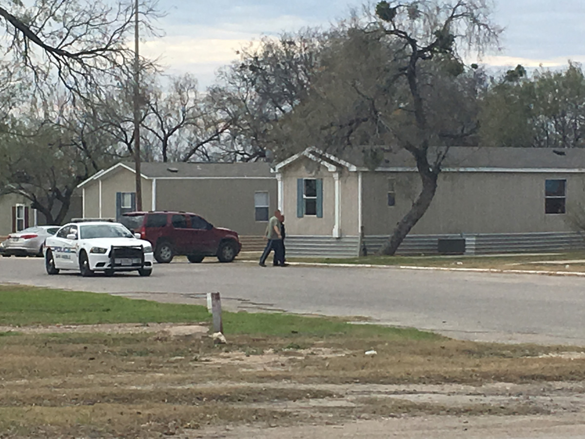 Shots fired on MLK Blvd. in San Angelo on Dec. 21, 2016. (LIVE! Photo/Stephanie Lindgren) Shots fired on MLK Blvd. in San Angelo on Dec. 21, 2016. (LIVE! Photo/Stephanie Lindgren)
