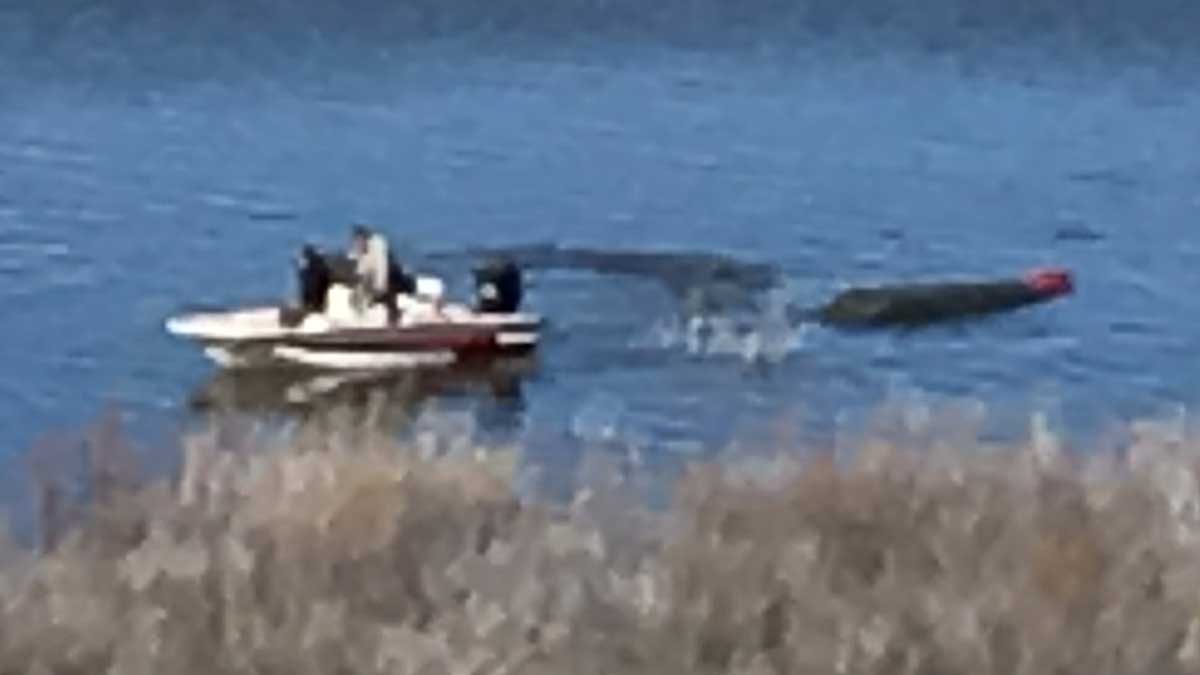 A closer look at the rescue boat spotted in the O.C. Fisher Reservoir on Nov. 30, 3016. (LIVE! Photo/Stephanie Lindgren) A closer look at the rescue boat spotted in the O.C. Fisher Reservoir on Nov. 30, 3016. (LIVE! Photo/Stephanie Lindgren)