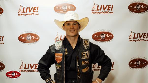 WATCH: Clayton Sellars Outlasts World Champs For Xtreme Bulls Title