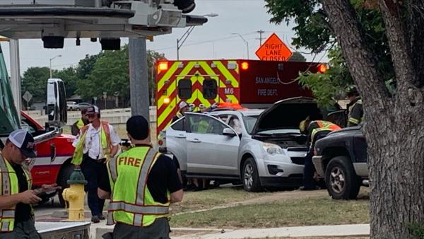 Watch: Three Vehicle Crash Injures Two in San Angelo