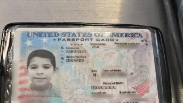 Illegal Migrants Found with Fake Immigration Documents on a Bus on I-35