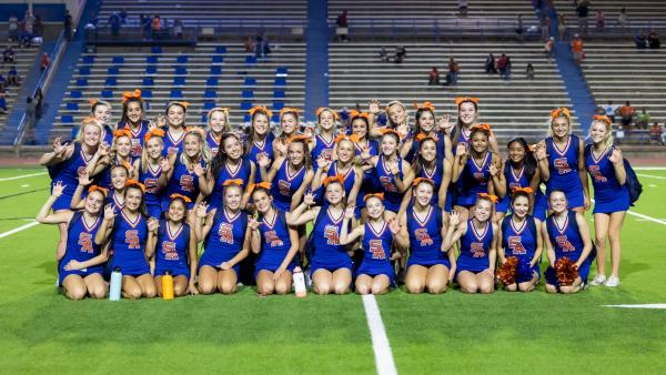 San Angelo Bobcat Cheerleaders Head to State Competiton
