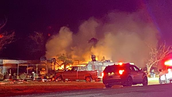 INTENSE VIDEO: Fire Destroys Mobile Home on Susan Peak Rd. in Wall 