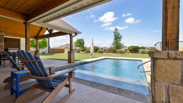 Real Estate: Nice Pool in a Quiet Neighborhood