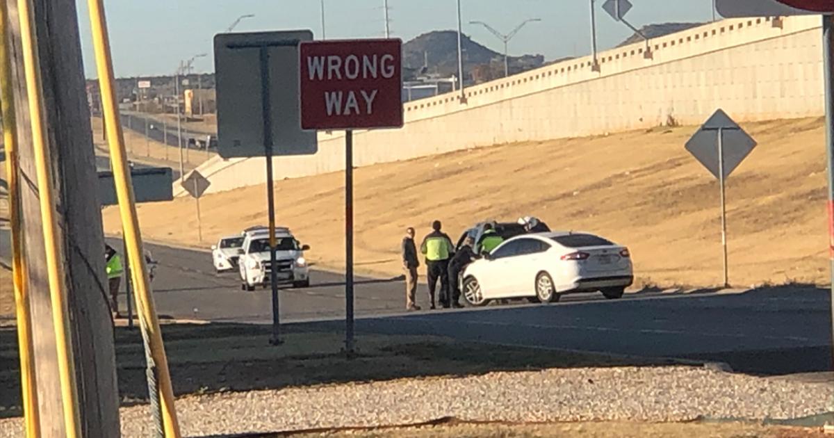 SAPD: Pedestrian Killed In Early Morning Crash