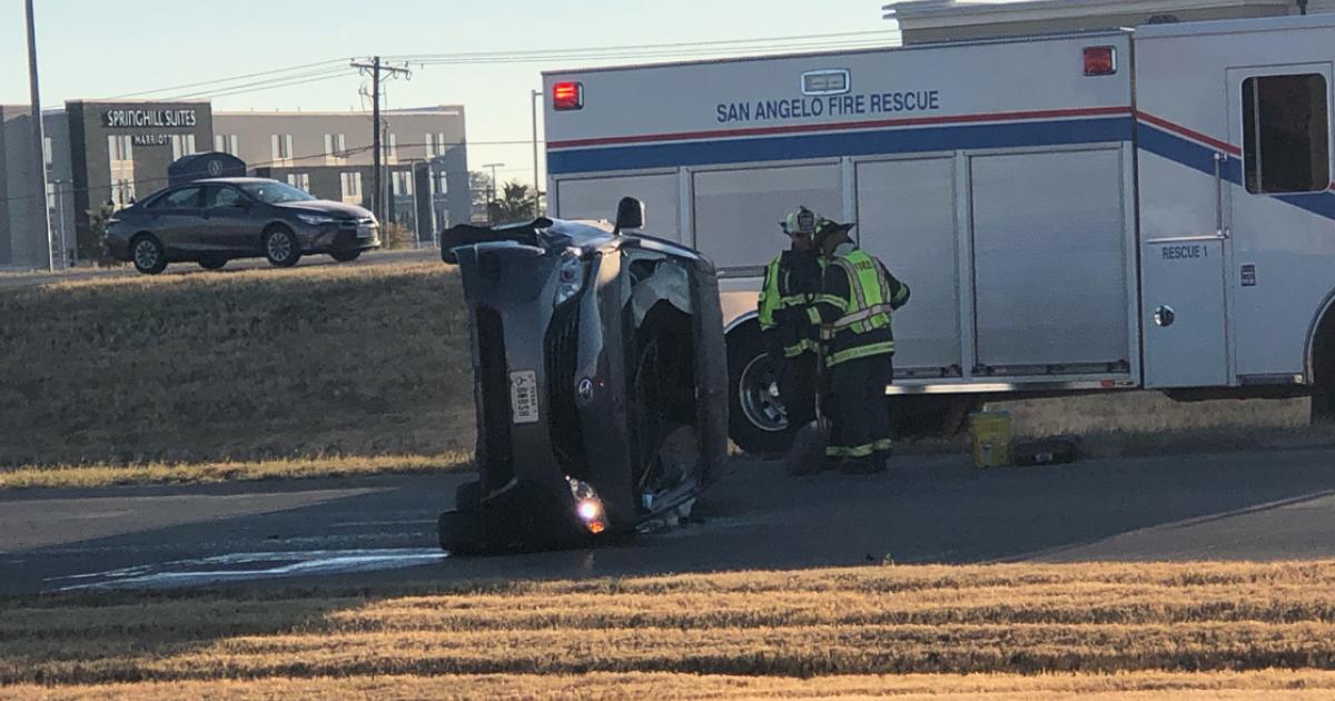 SAPD: Driver Transported to Hospital After Rollover Crash