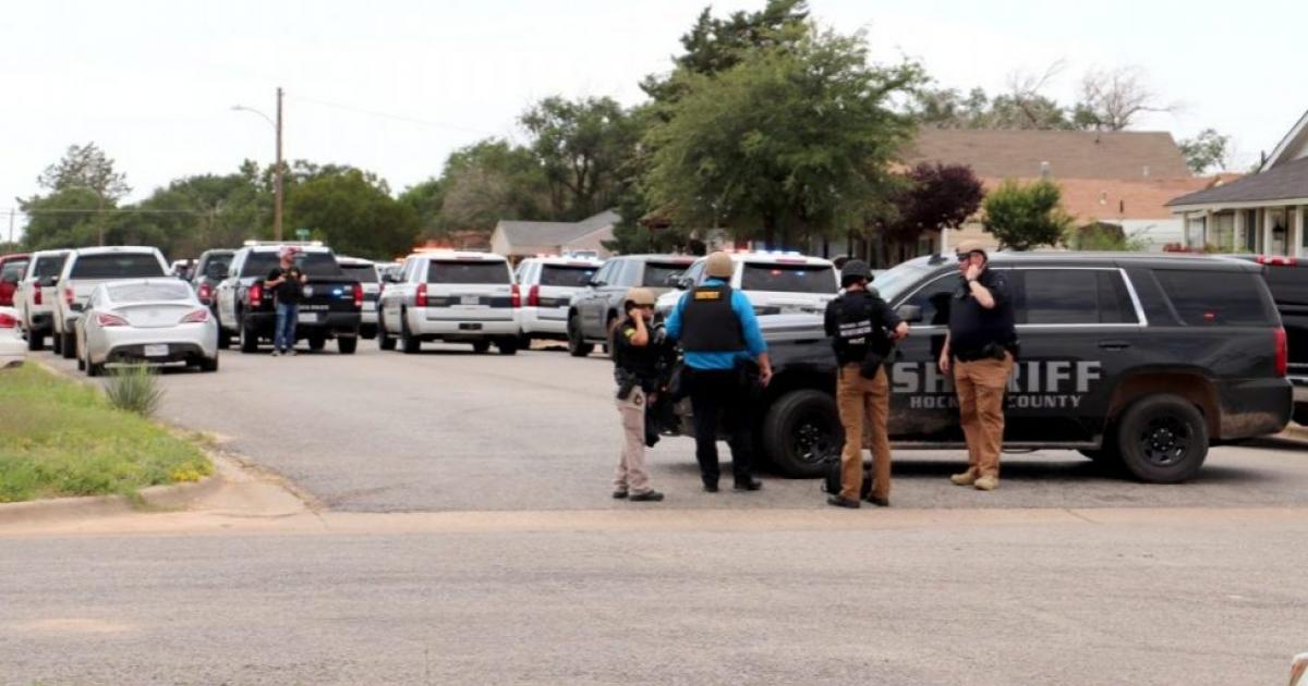 Desperate Gunman Shoots 4 Police Officers in Rural West Texas