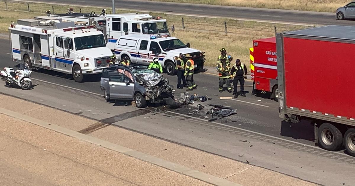 SAPD: Young Driver Critical After Horrific Houston-Harte Crash