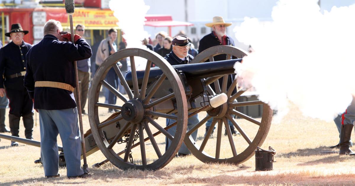 Christmas At Old Fort Concho Returns This Weekend