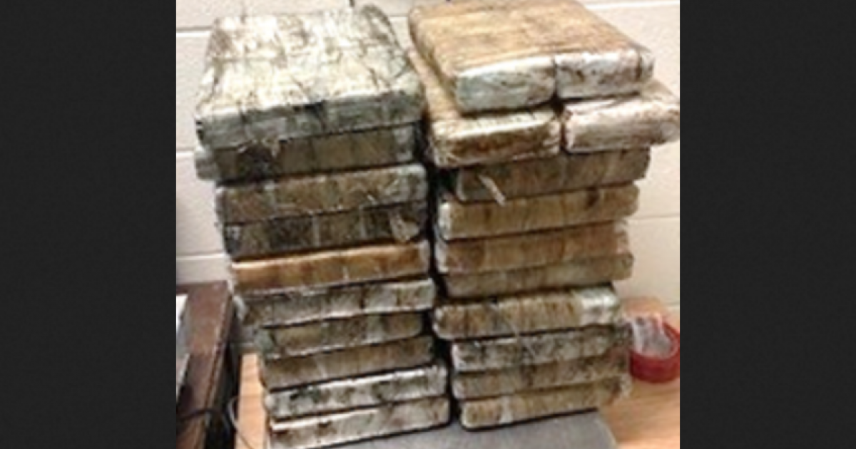 Alert Border Agents Seize $2.5 Million Worth of Cocaine & a Big Rig ...