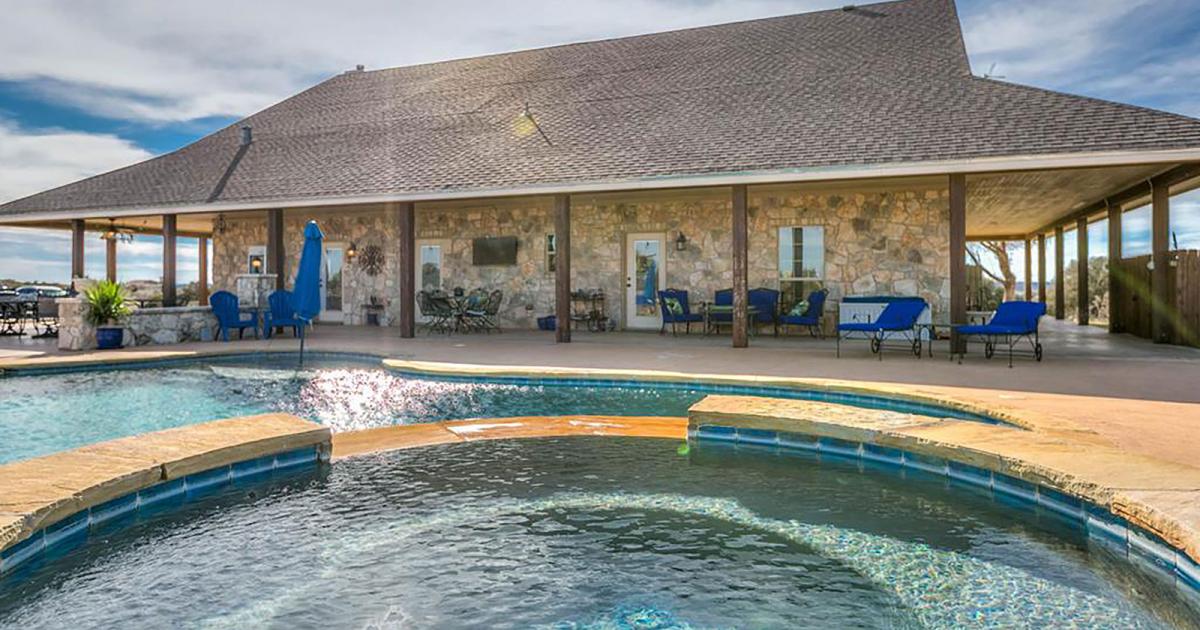Real Estate: Exotic Ranch with a Fabulous Pool
