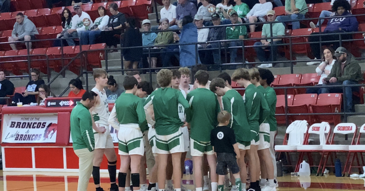 Wall Hawks' Basketball Season Ends in 2nd Round to the City View Mustangs