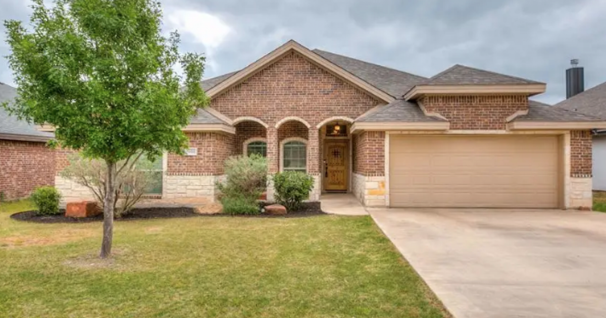 5910 Merrick St, San Angelo, TX 76904