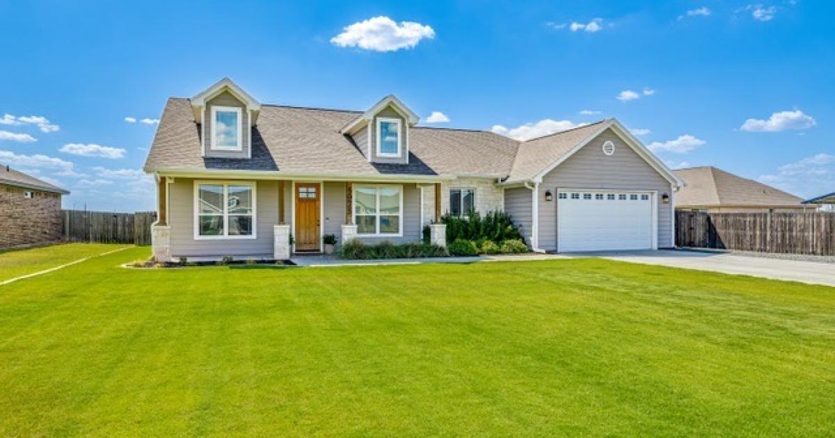 5975 Bridlewood Court San Angelo TX 76904 5975 Bridlewood Court San Angelo TX 76904